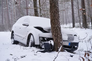 broken-car-crashes-into-tree-after-losing-control-2021-08-28-02-22-06-utc